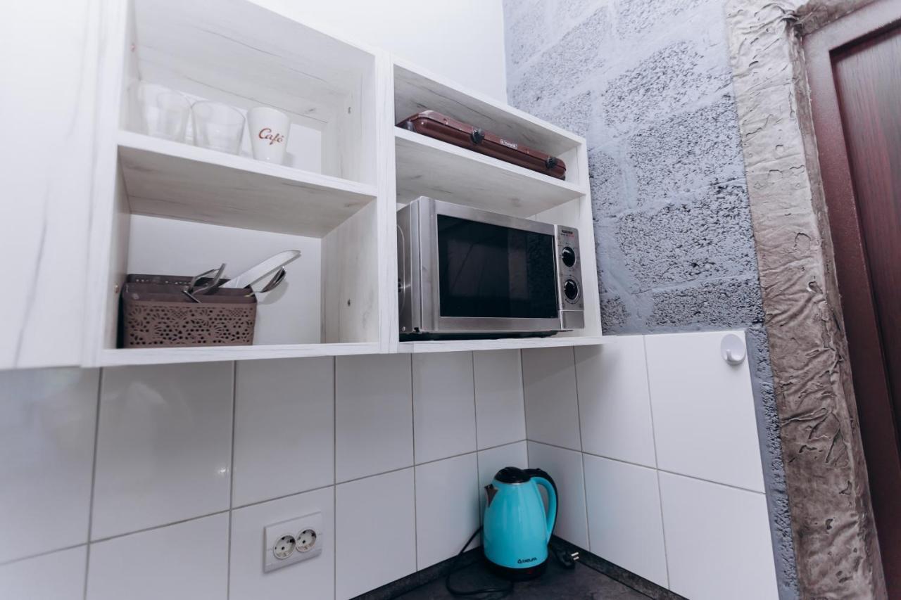 Apartments Біля Жд Вокзалу Ivano-Frankivsk Exterior foto